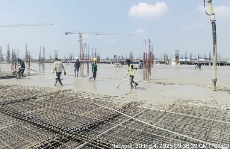 Thi công Nhà máy SUNTONE industry VN — 3/14